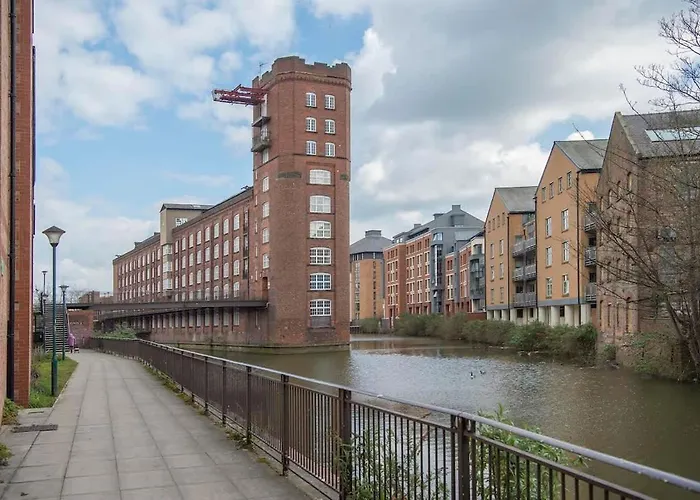 Chocolets - The Foss Apartment *